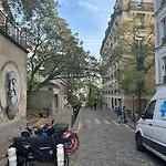 Appartement Trois Pieces Au Coeur De Montmartre